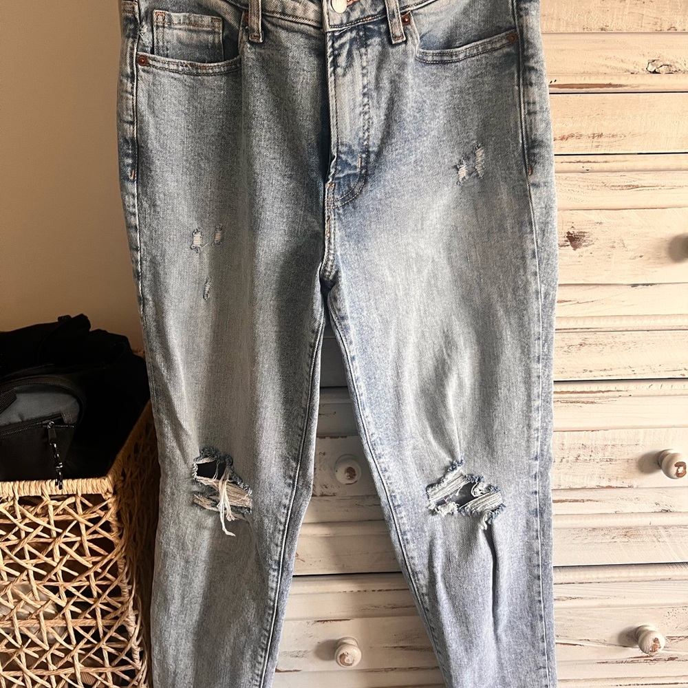 Old Navy High Rise Distressed Jeans - Light Blue